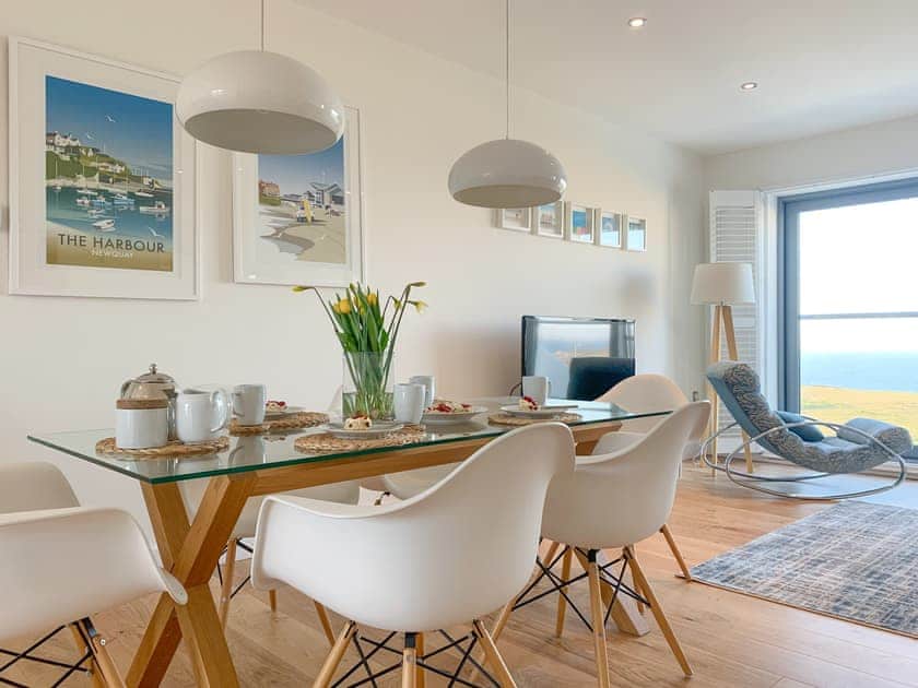 Dining Area | Crest@64, Newquay