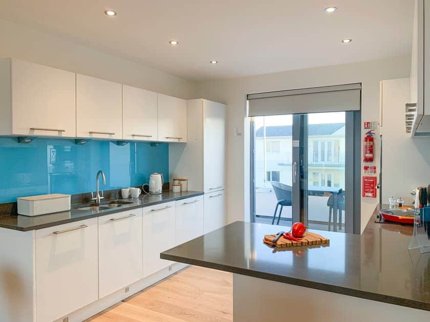Kitchen area | Crest@64, Newquay