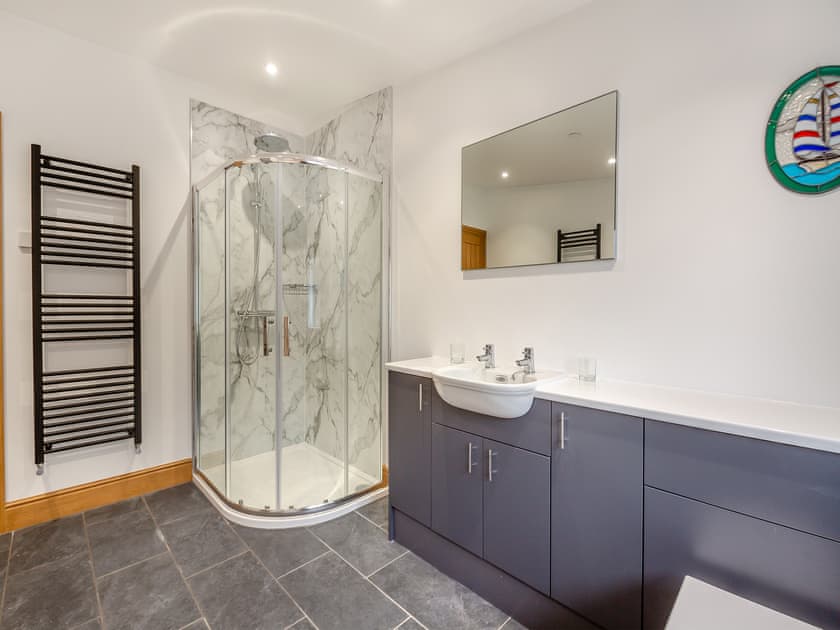 Shower room | Bodwennol, Aberdyfi, near Aberdovey