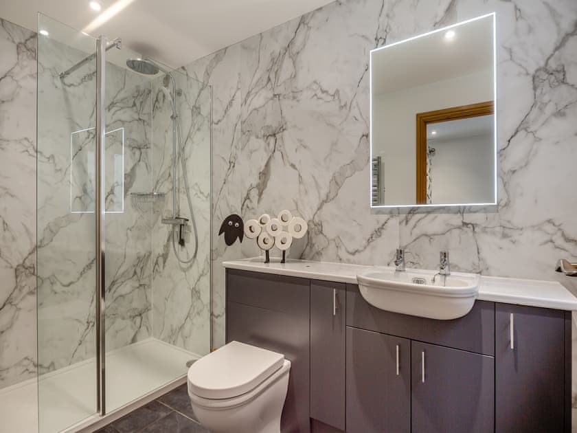 Shower room | Bodwennol, Aberdyfi, near Aberdovey