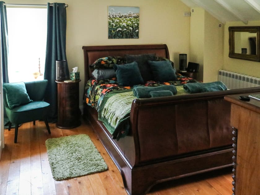 Double bedroom | Wisteria Cottage, Netherton, near Rothbury