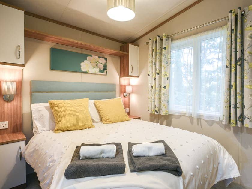 Double bedroom | Marlow Lodge - Daisy Bank Touring Caravan Park, Montgomery