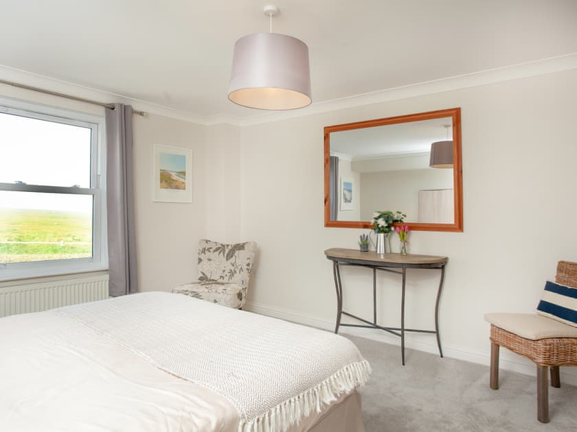 Master bedroom | Spinnakers, Newquay