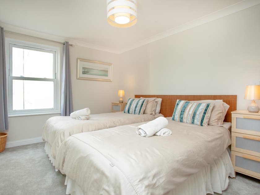 Twin bedroom | Spinnakers, Newquay