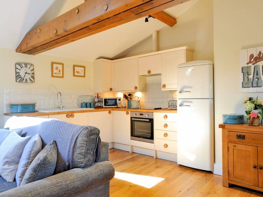 Open plan living space | Chestnut Cottage - Brook Farmhouse Cottages, Brook, near Brighstone