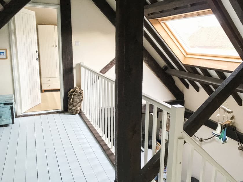 Landing | Trailor Cottage, Weybourne 