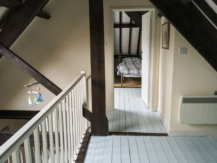 Landing | Trailor Cottage, Weybourne 