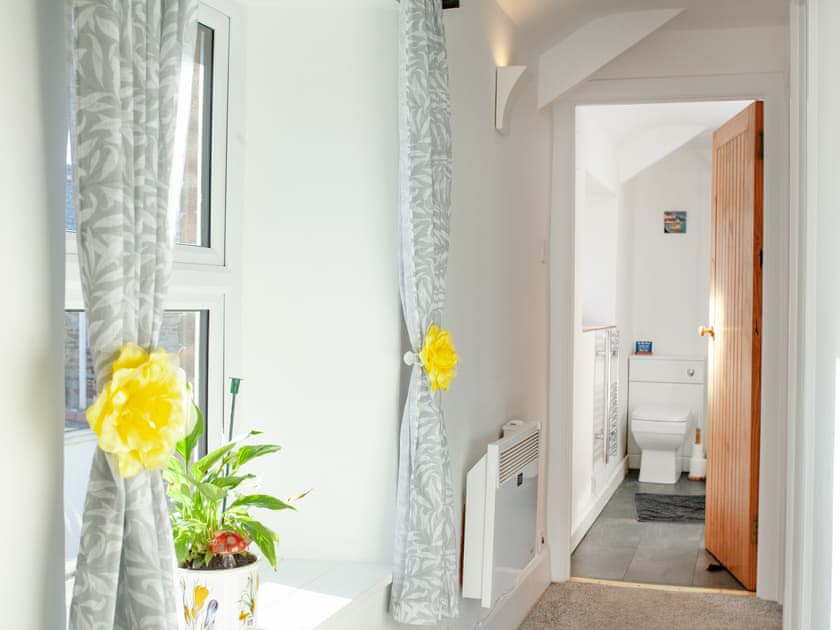 Landing | Mews Cottage, Tintagel