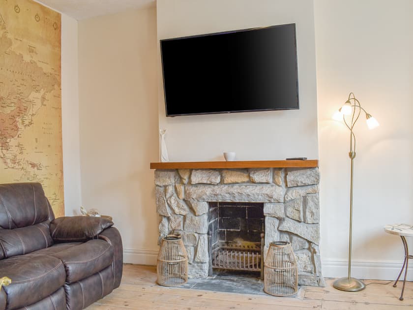 Living room | Parkstone House - Park Properties, Poole