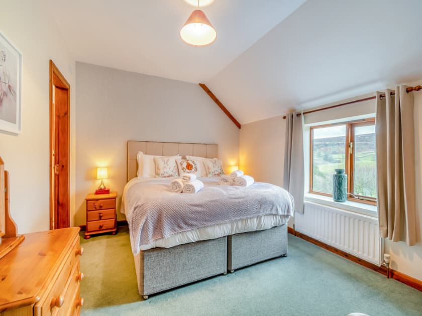 Double bedroom | Stable Cottage - Hill Farm Holiday Cottages, Rosedale East, near Pickering