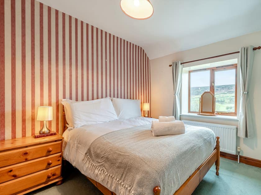Double bedroom | The Haybarn - Hill Farm Holiday Cottages, Rosedale East, near Pickering