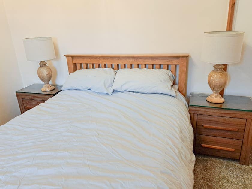 Double bedroom | Rose Cottage, Trecynon, near Aberdare