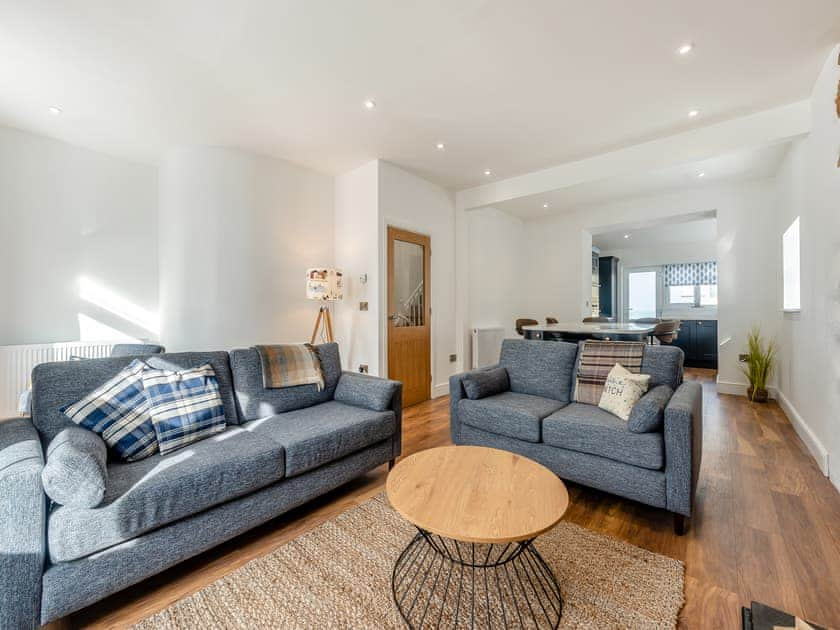 Living room | Beachy View - Harbour Heights, Saundersfoot