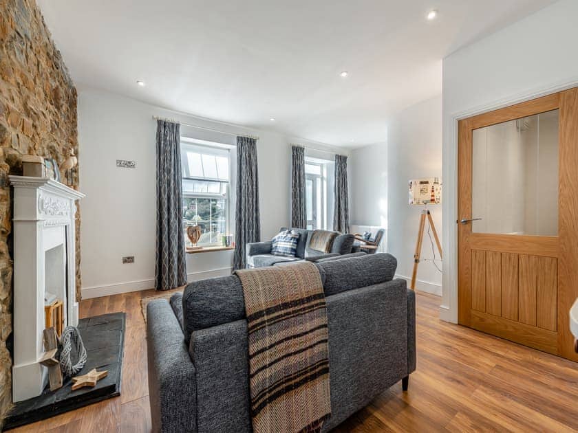 Living room | Beachy View - Harbour Heights, Saundersfoot