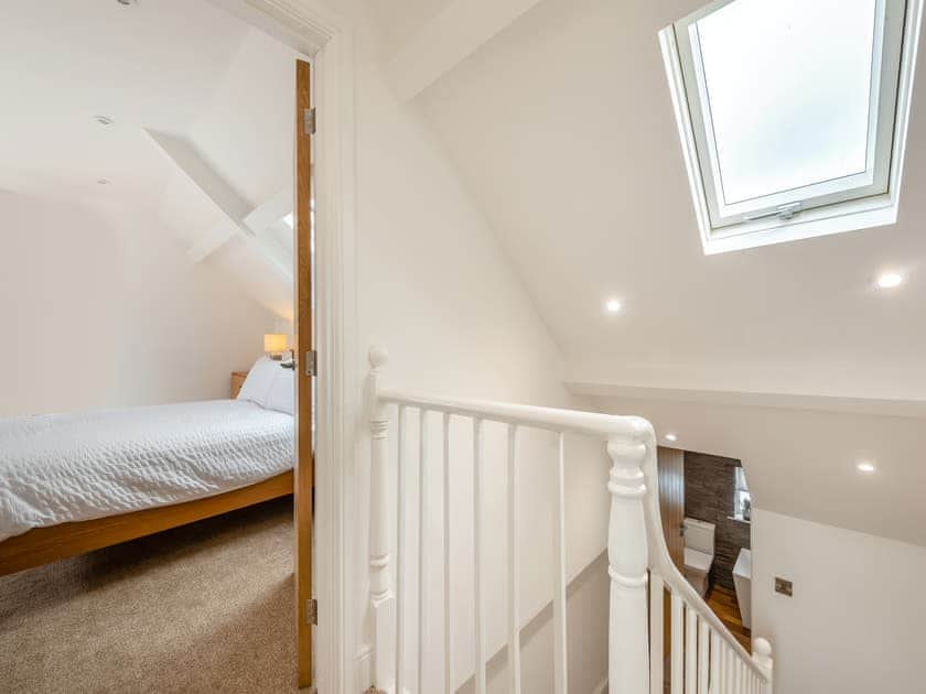 Landing | Beachy View - Harbour Heights, Saundersfoot