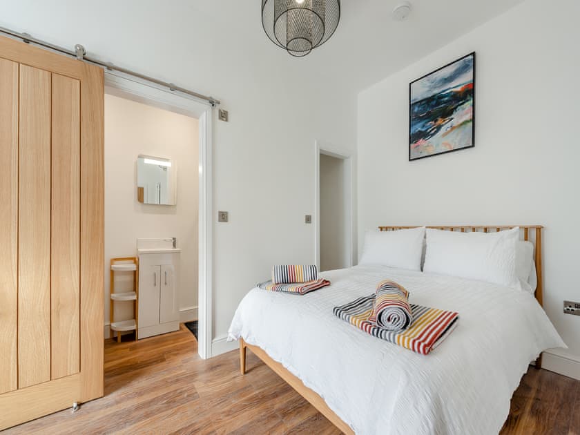 Double bedroom | Sandy View - Harbour Heights, Saundersfoot