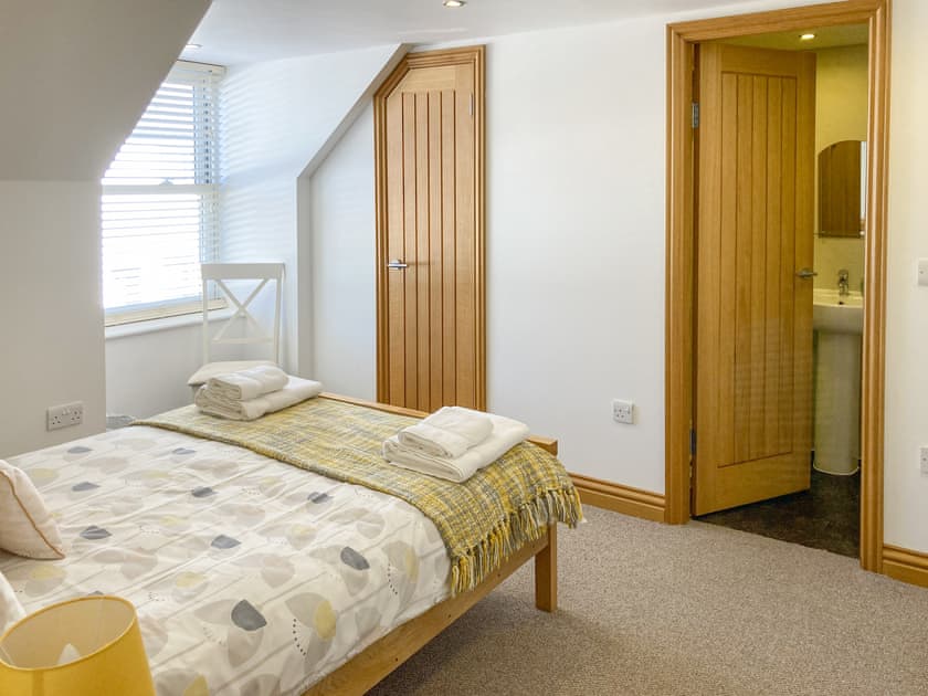 Double bedroom | Ardstinchar Mews, Ballantrae, near Girvan