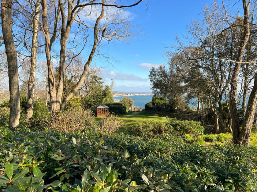 Garden and grounds | Sea View, Luccombe, near Shanklin