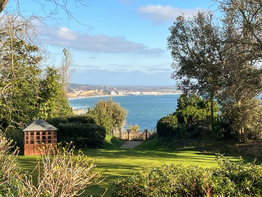 Garden and grounds | Sea View, Luccombe, near Shanklin
