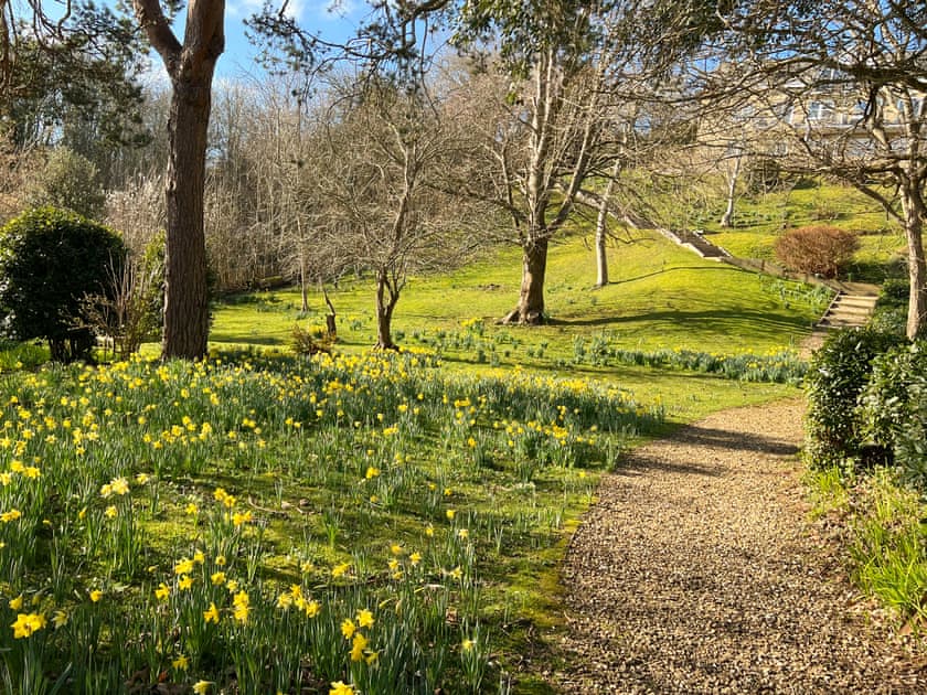 Garden and grounds | Sea View, Luccombe, near Shanklin