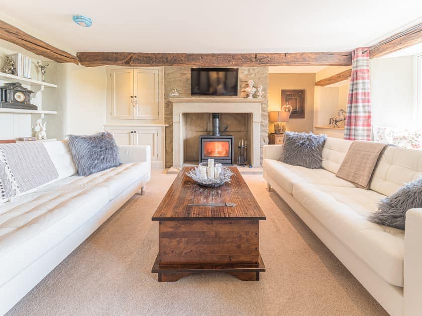 Living room | Sandbeds Farmhouse - Sandbeds Holiday Cottages, Grayrigg, near Kendal