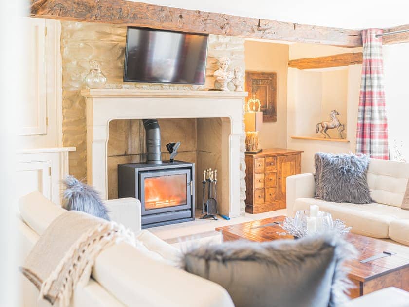 Living room | Sandbeds Farmhouse - Sandbeds Holiday Cottages, Grayrigg, near Kendal
