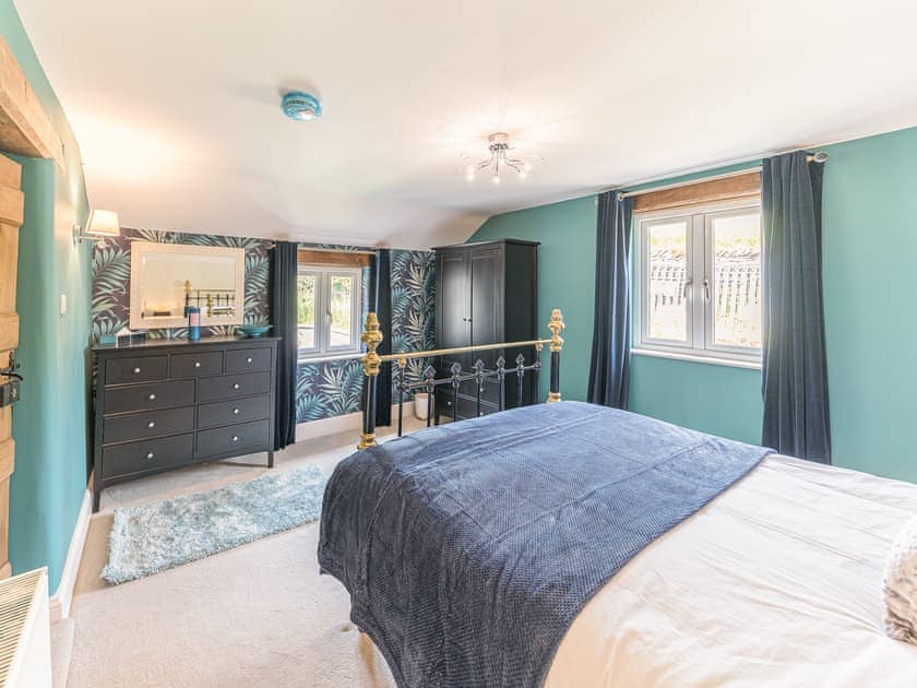 Double bedroom | Sandbeds Farmhouse - Sandbeds Holiday Cottages, Grayrigg, near Kendal
