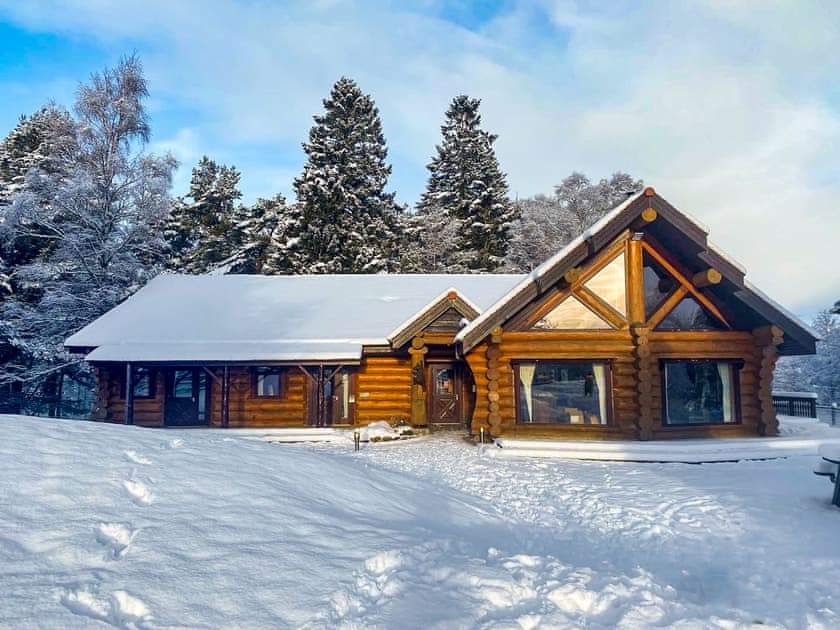 Exterior in Winter | Mountain Bear Lodge, Nethy Bridge, near Aviemore