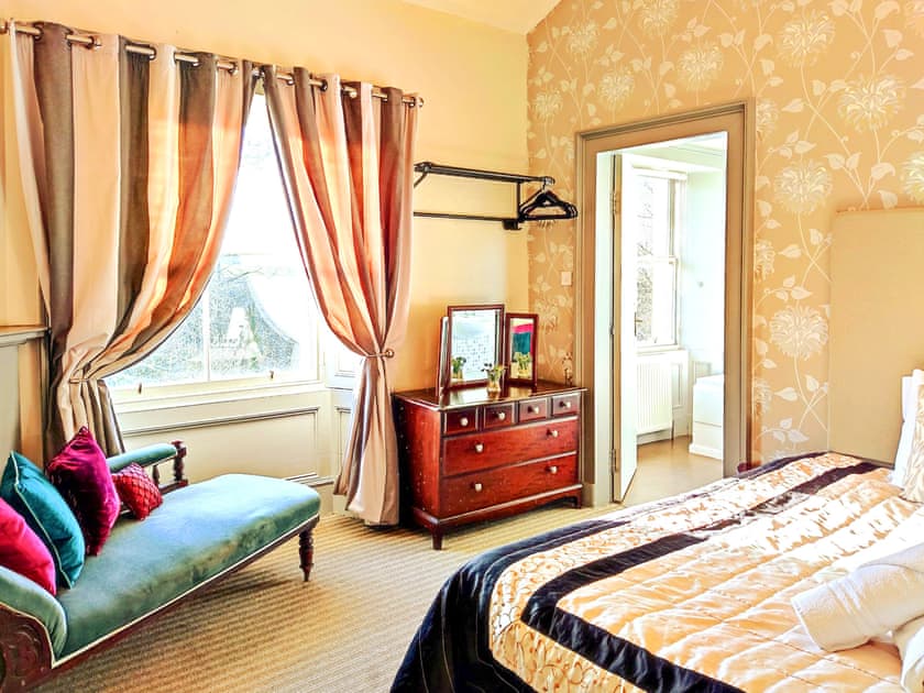 Double bedroom | The Mansion House at Kirkhill, Gorebridge, near Edinburgh