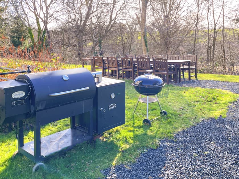Outdoor area | The Mansion House at Kirkhill, Gorebridge, near Edinburgh