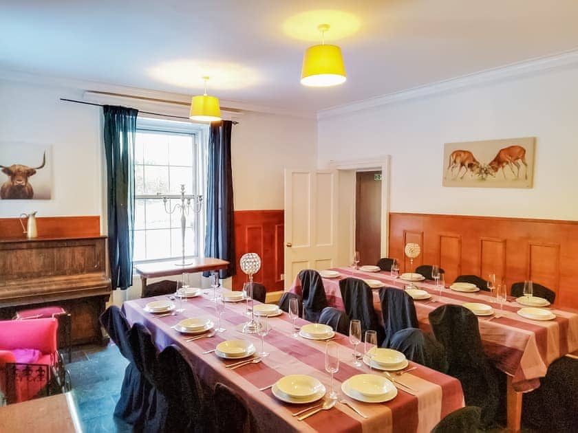 Dining room | Colzium Farmhouse, Kirknewton, near Edinburgh