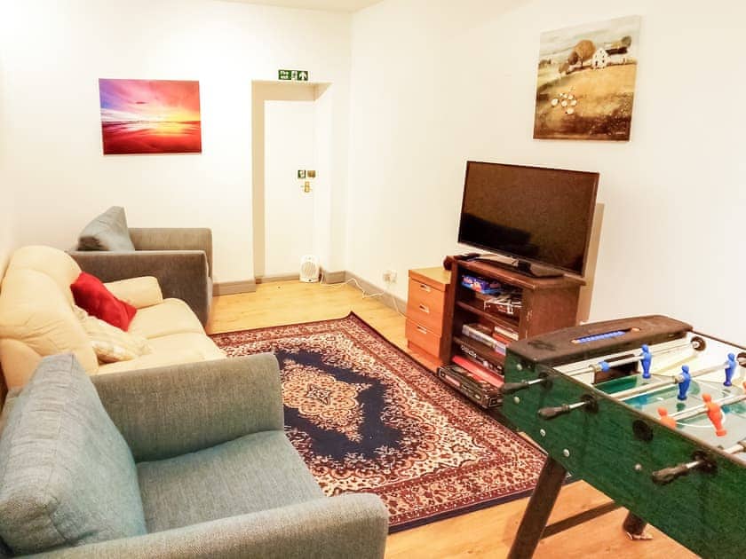 Games room | Colzium Farmhouse, Kirknewton, near Edinburgh