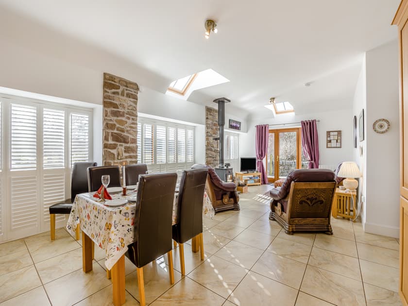 Open plan living space | The Old Stables - Emmock Farm Cottages, Tealing, near Dundee