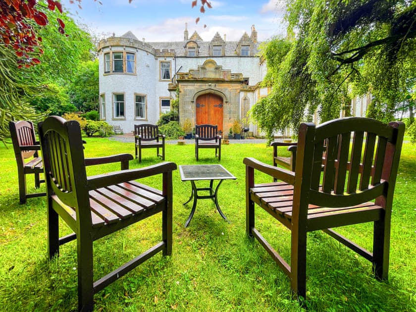 Exterior | Harvieston Hall, Gorebridge, near Edinburgh