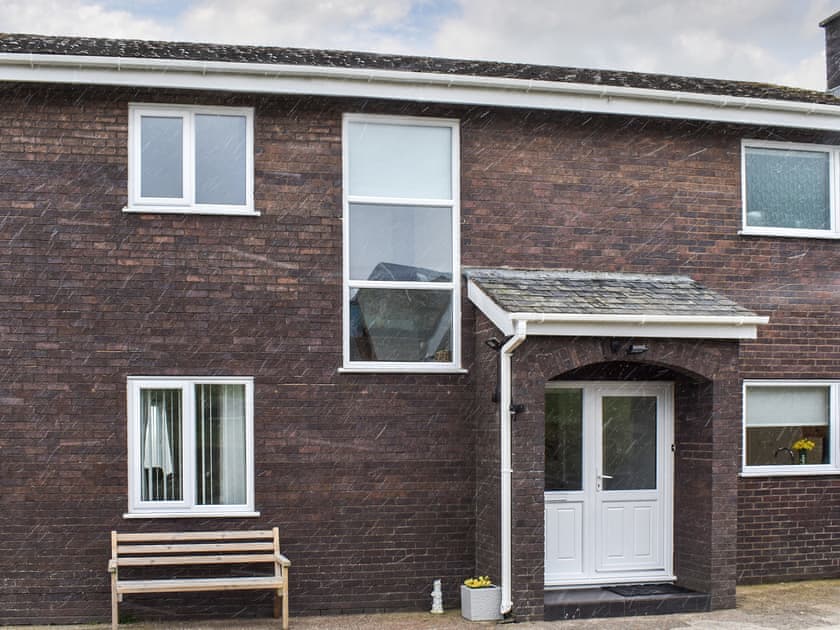 Exterior | Llwyn, Corwen