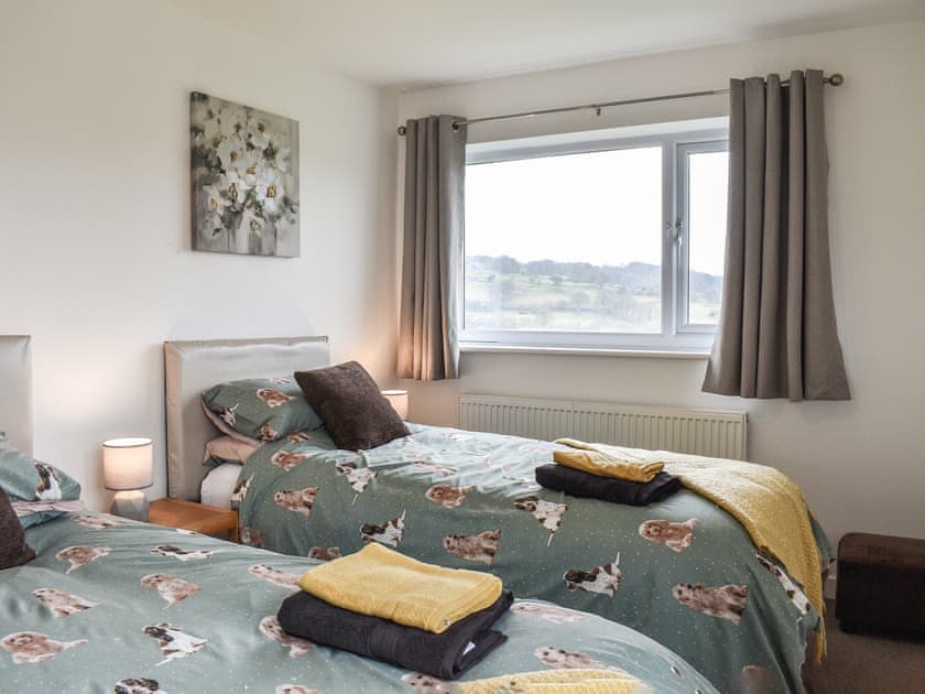 Twin bedroom | Llwyn, Corwen