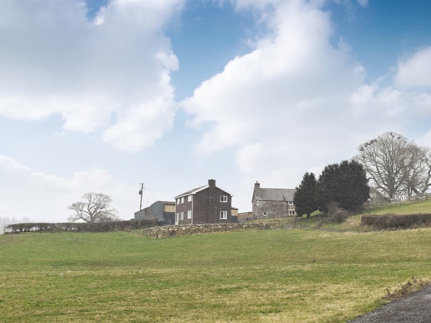 Setting | Llwyn, Corwen
