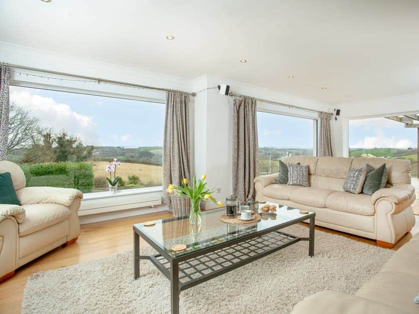 Living room | Gratton House, Exeter