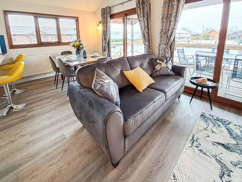 Living room/dining room | River Breeze - Norfolk Holiday Lodges, Brundall