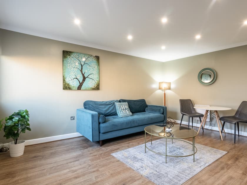 Living room/dining room | Teviotdale House, Glasgow
