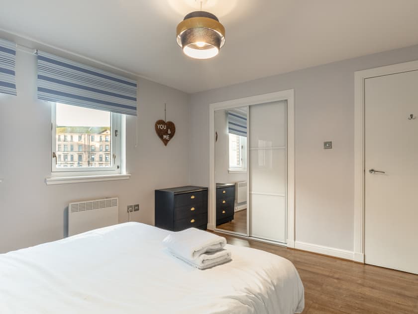 Double bedroom | Teviotdale House, Glasgow