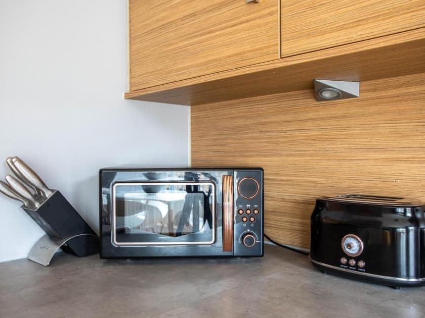 Kitchen | Bell Street Apartment, Glasgow