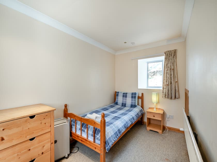 Single bedroom | Stonefield Farm Cottage, Glen Massan, near Dunoon