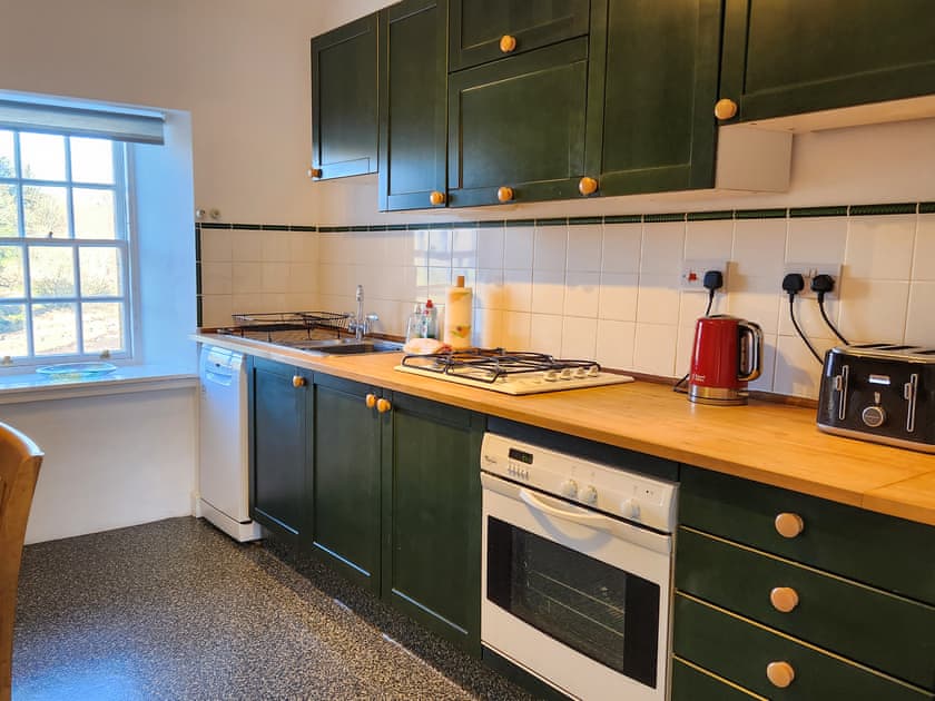 Kitchen/diner | Quay Cottage, Cramond, Edinburgh