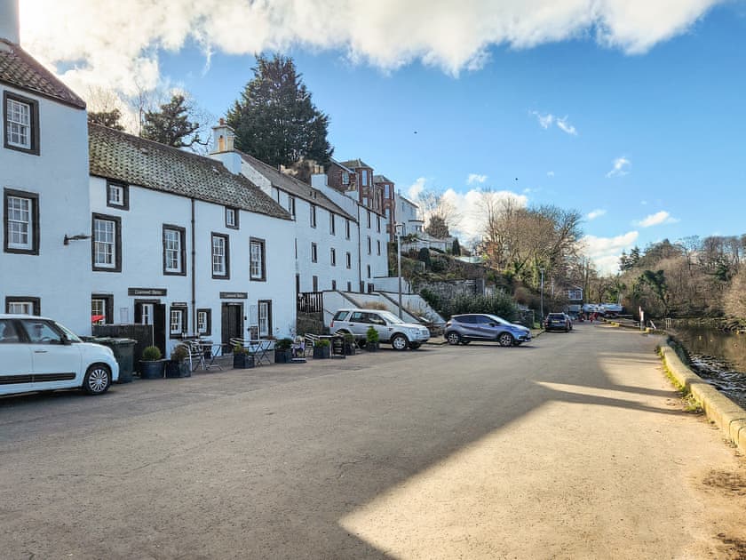 Exterior | Quay Cottage, Cramond, Edinburgh
