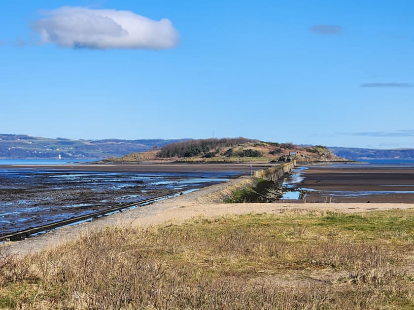 Surrounding area | Quay Cottage, Cramond, Edinburgh