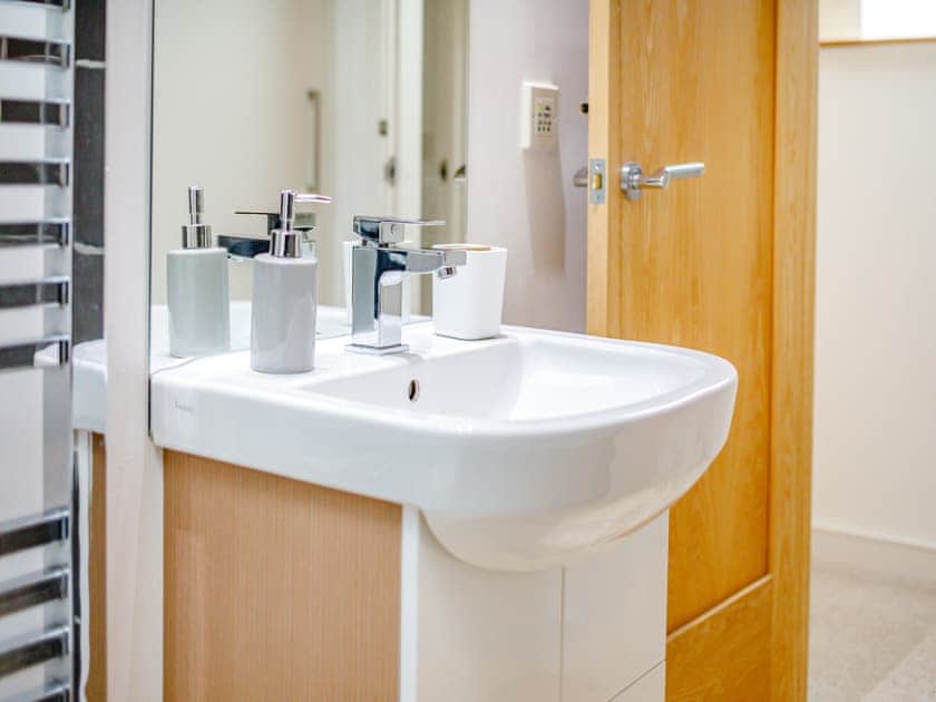 Shower room | The Coach House, Harberton, near Totnes