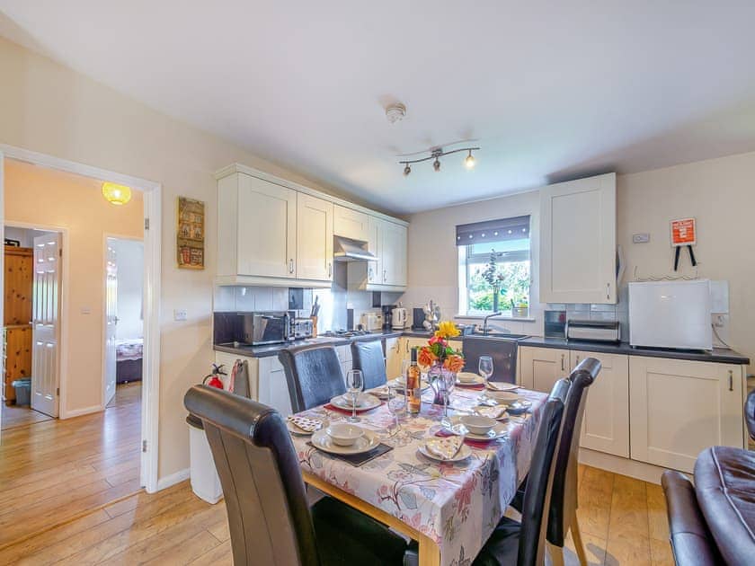 Open plan living space | Cowslip Cottage - Clapham Holme Farm Cottages, Great Hatfield, near Hornsea
