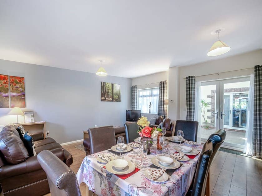 Open plan living space | Cowslip Cottage - Clapham Holme Farm Cottages, Great Hatfield, near Hornsea