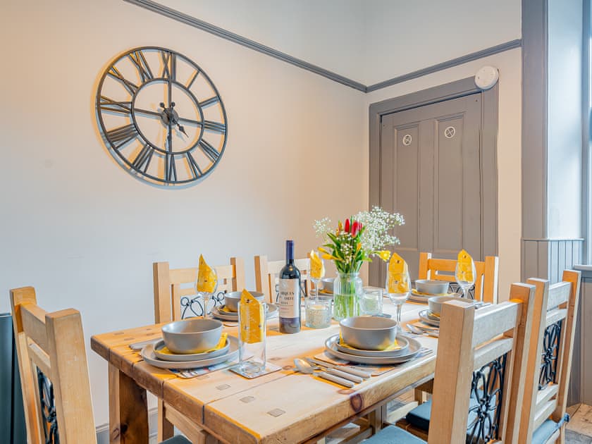 Dining Area | Harbour View House, Girvan